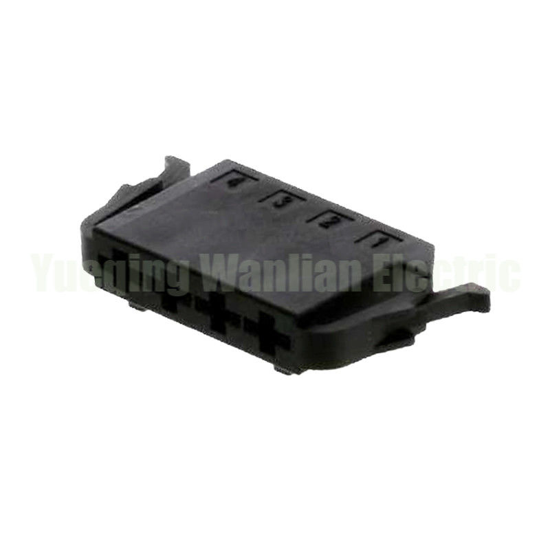 4 Pin 1355044-1 filo automatico femmina alloggiamento connessione automobilistica auto luce posteriore lettura luce lampada spina