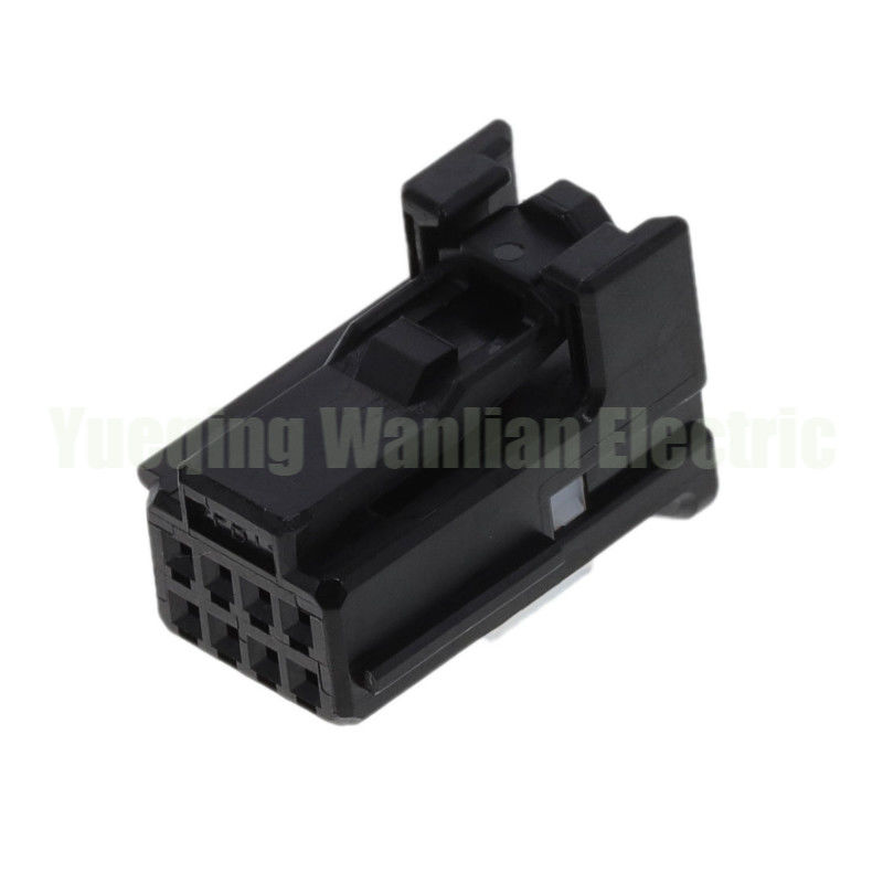 8 Pin 1379659-1 Connettore femminile per automobili