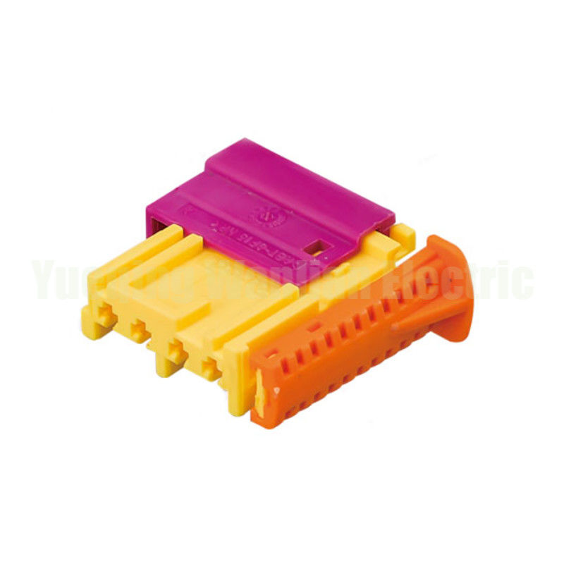 60203904 4 pin Waterproof Automotive Connector Casa giallo / rosa filo di presa cablo imbracatura
