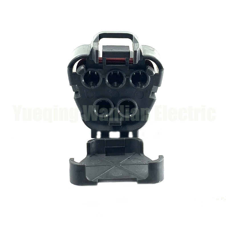 5 pin MG641521-4 Pompina di benzina per auto