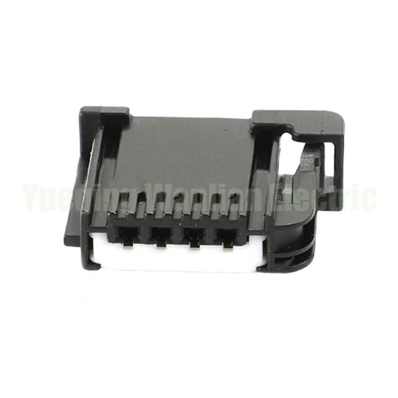 4 pin 6098-5516 connettore di filo automatico di spina di cablaggio cablaggio di alloggiamento di connettore non sigillato fornito da magazzino