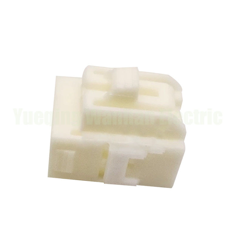 2 Pin 7283-3020 MG652500 Sono forniti il guscio e il connettore del connettore femminile per auto