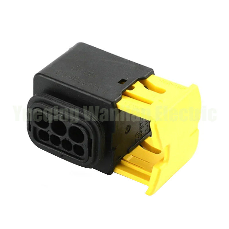 1-1418480-1 7 Pin HDSCS Connector Connector elettrico femminile impermeabile per automobili