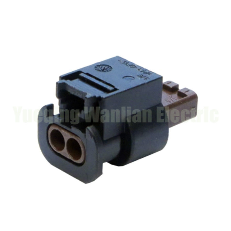 2 Pin 4H0973702A 1563667-1 connettore sigillato in fiocco