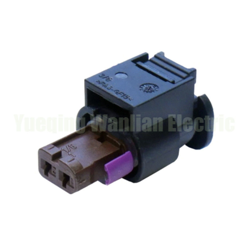2 Pin 4H0973702A 1563667-1 connettore sigillato in fiocco
