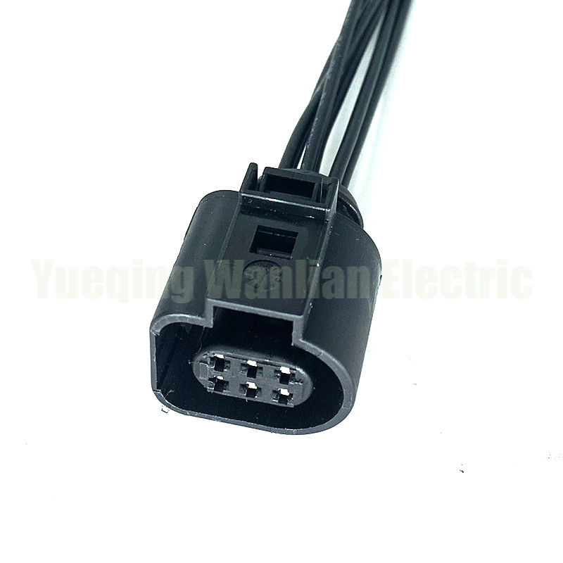 6 Pin 1J0973713 1813139-1 42121700 3B0973813 Presa ACC automatica Serratura porta radar di retromarcia Spina acceleratore