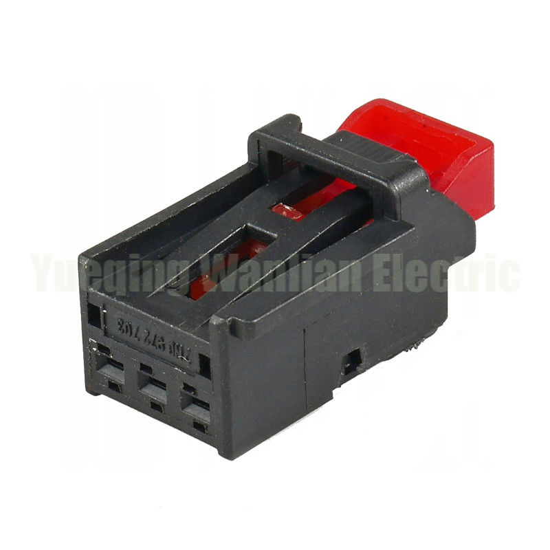 3 Pin 7N0972703 Connettore di seggiolini per luci posteriori auto